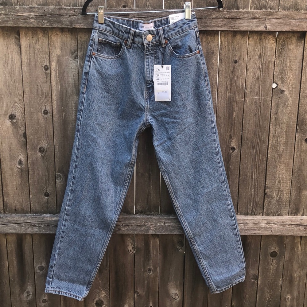 Zara Classic Mom Fit Jeans